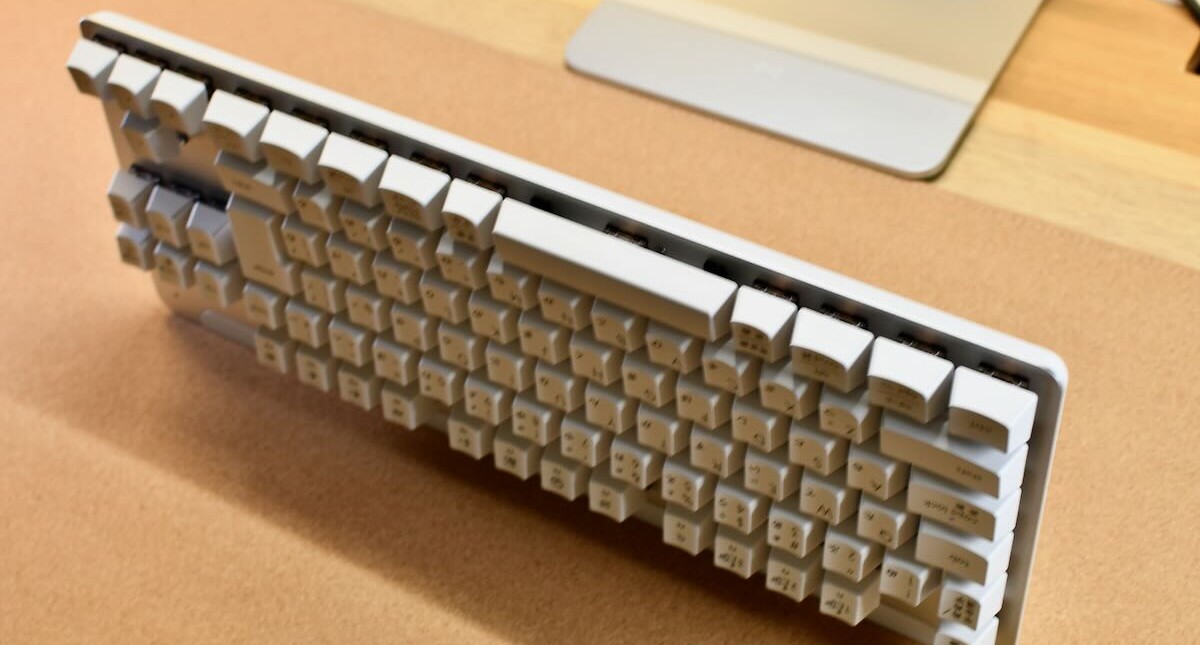 Logicool SIGNATURE K855OW/GR/BG/RO テンキーレスメカニカルキーボード 5