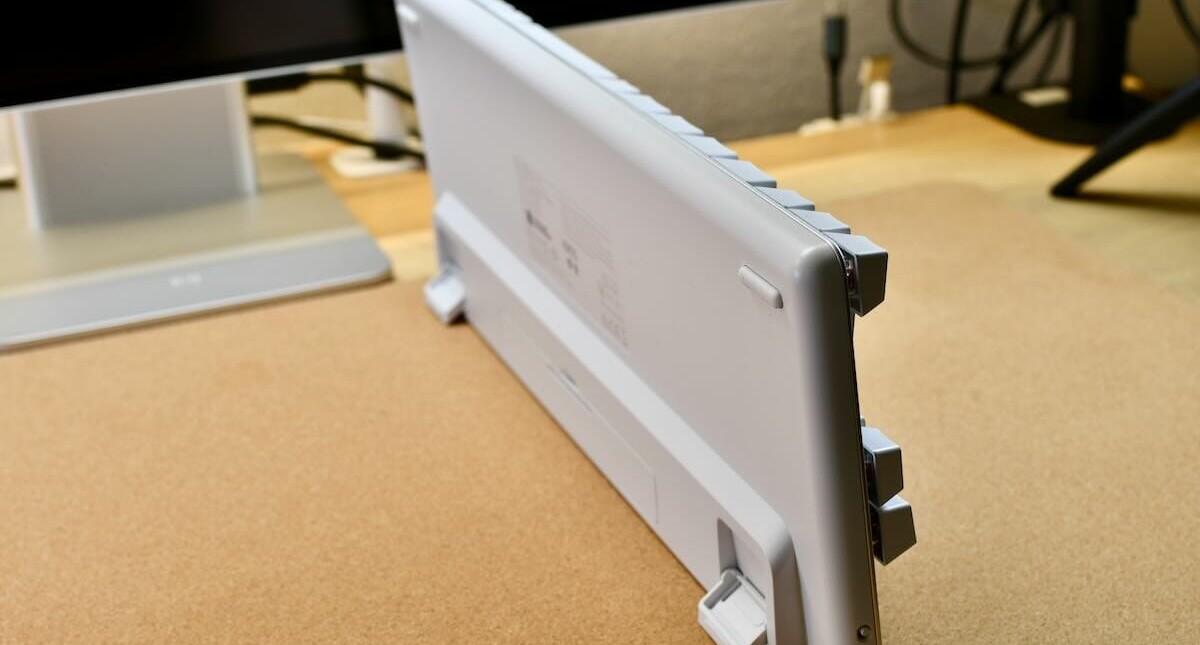 Logicool SIGNATURE K855OW/GR/BG/RO テンキーレスメカニカルキーボード 16