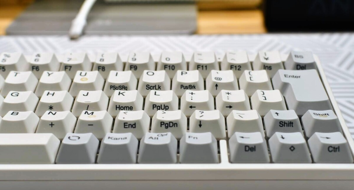 HHKB(Happy Hacking Keyboard) Professional Hybrid Type-S English/Japanese (snow/white/ink) 87