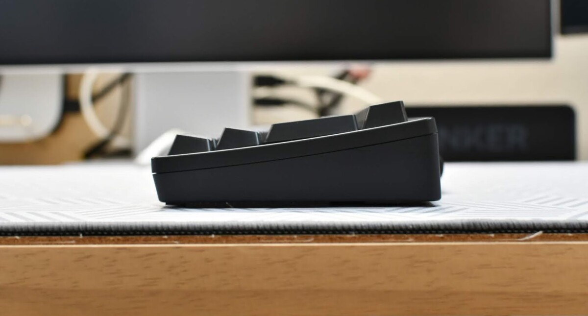 HHKB(Happy Hacking Keyboard) Professional Hybrid Type-S 英語/日本語配列(雪/白/墨) 73