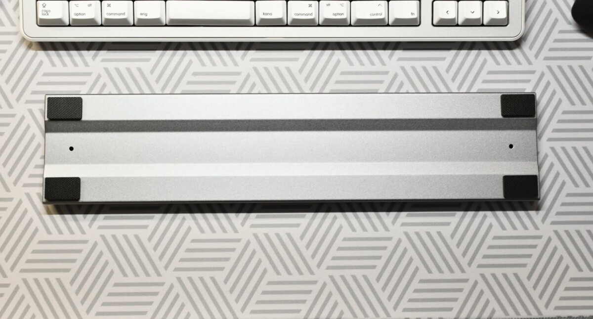 Topre "REALFORCE Aluminum Wrist Rest" review, available in two sizes for R3/R3S 38