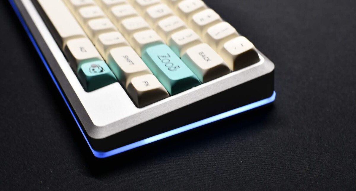 DROP + TOKYO KEYBOARD TOKYO60 8