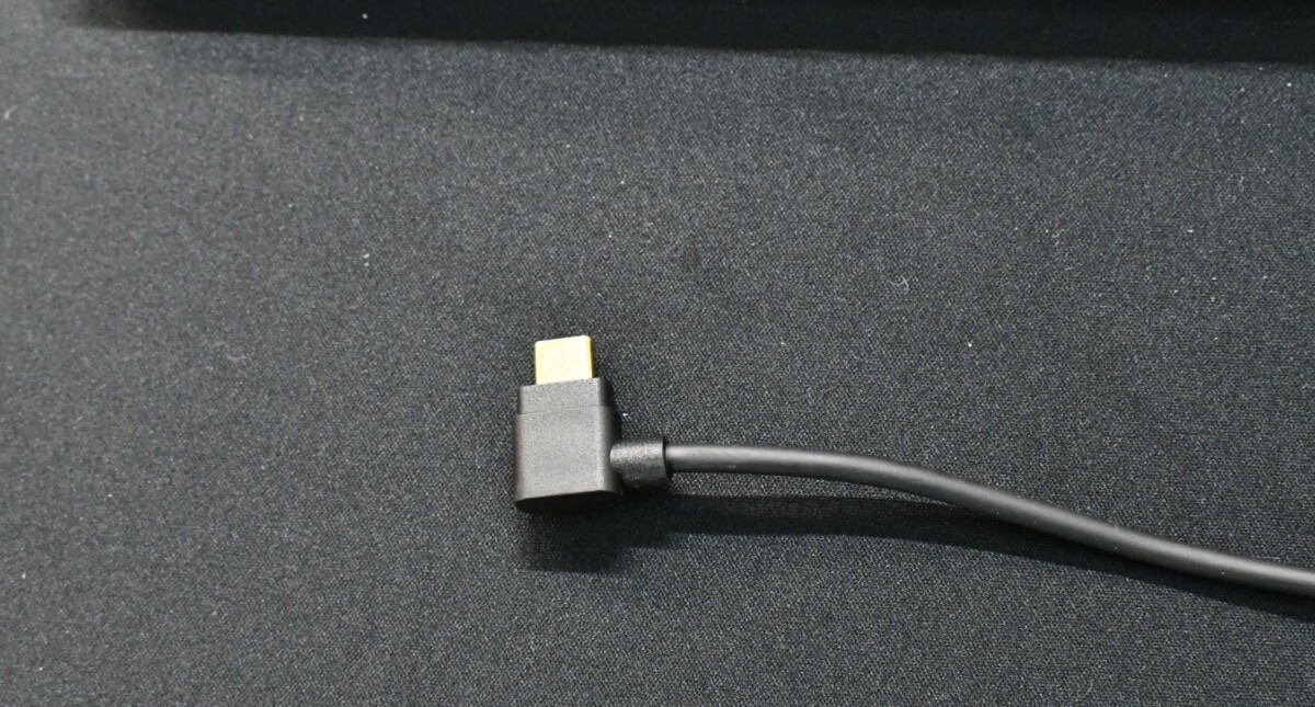 Keychron Q11, Keychron's first left-right split keyboard, is now available. 23