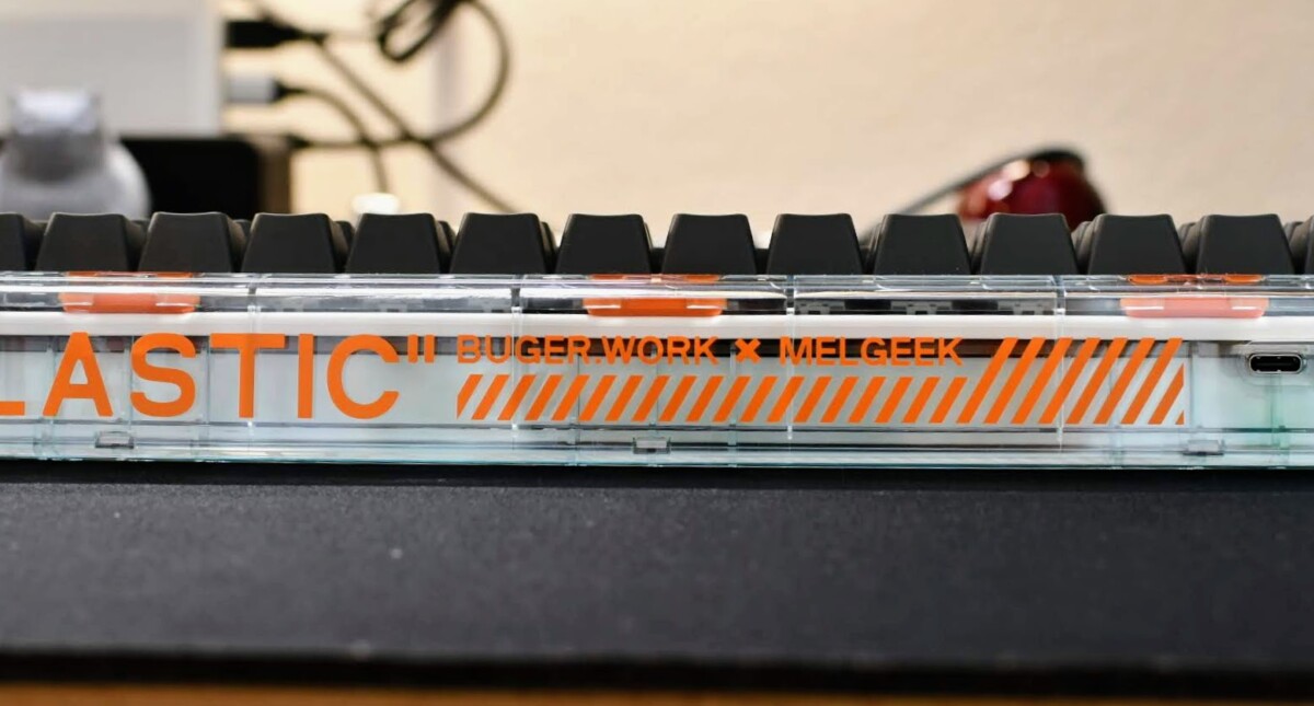 MelGeek Mojo84 Wasteland Wireless Gaming Keyboard 8