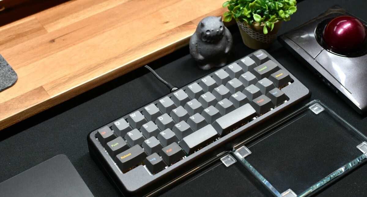 Darakuneko Poseidonケース互換 Trident40 22