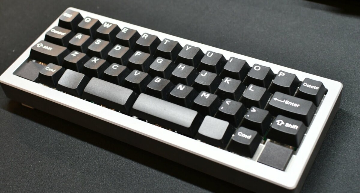 Darakuneko Poseidonケース互換 Trident40 21