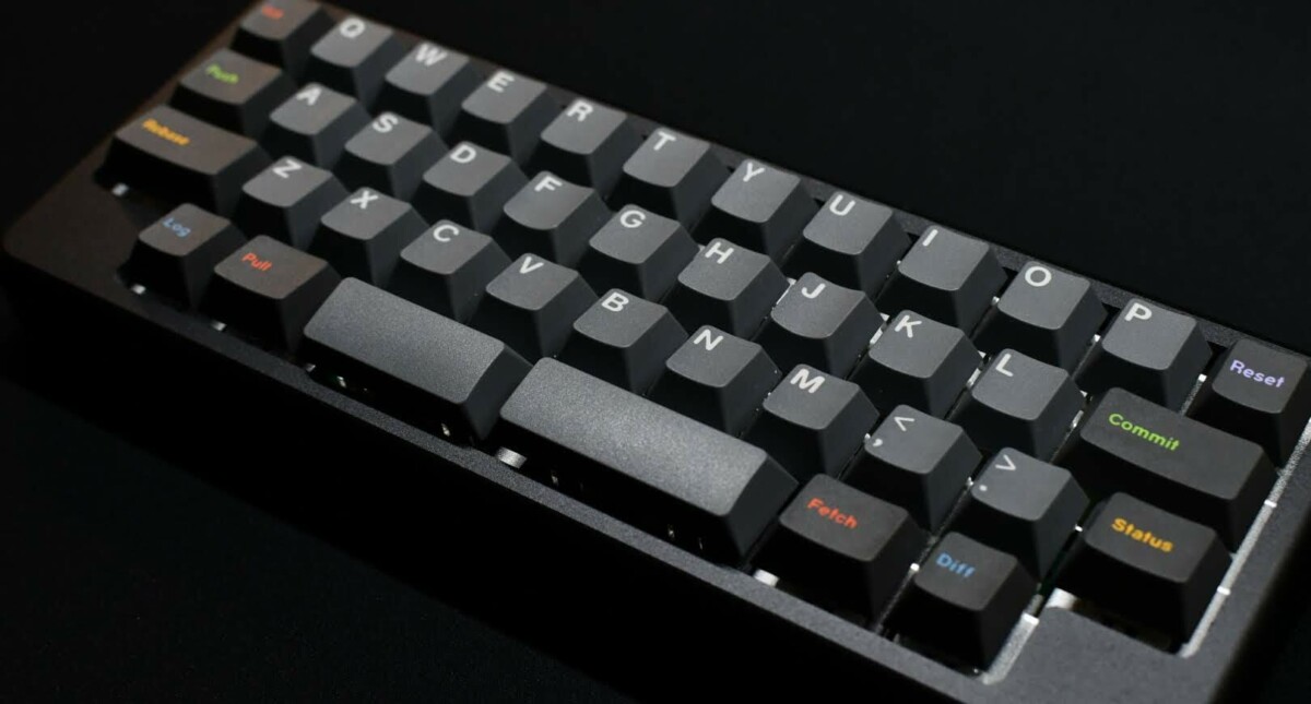 Darakuneko Poseidon case compatible Trident40 19