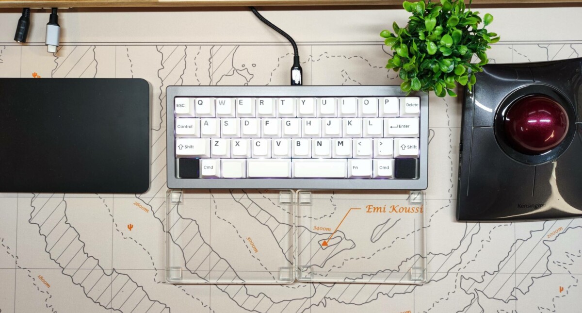 Darakuneko Poseidon case compatible Trident40 11