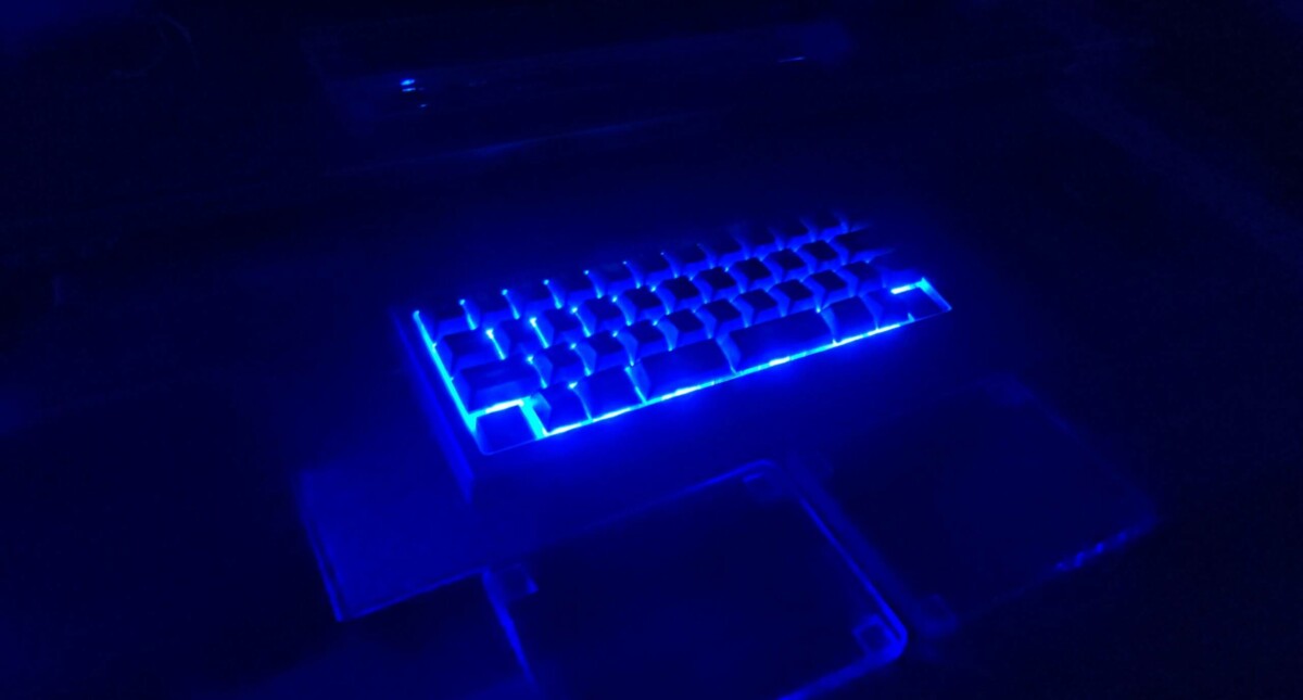 Darakuneko Poseidonケース互換 Trident40 4